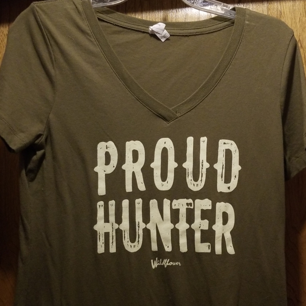 Proud Hunter Graphic Tee